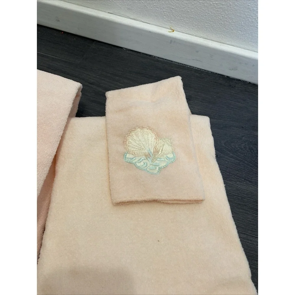 Vintage JC penny towel Set Coastal Shells 1980's New!